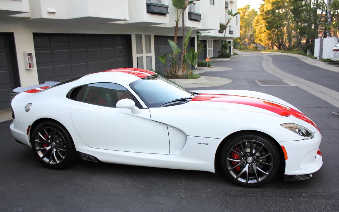 2014 Dodge Viper 5th Gen - Image 14 of 31
