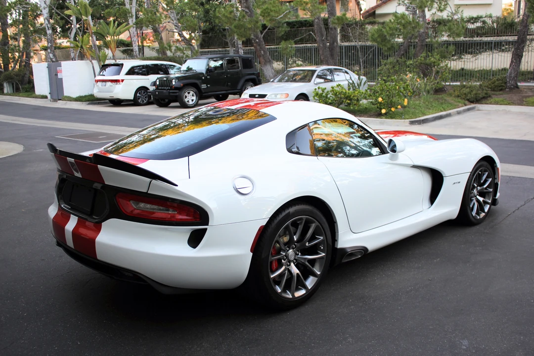 2014 Dodge Viper 5th Gen - Image 11 of 31