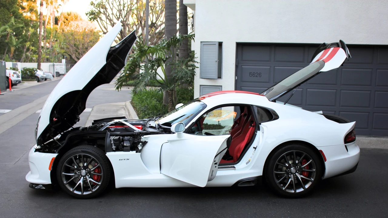 2014 Dodge Viper 5th Gen - Image 28 of 31