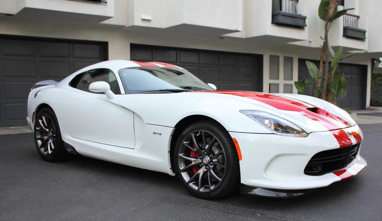 2014 Dodge Viper 5th Gen - Image 15 of 31
