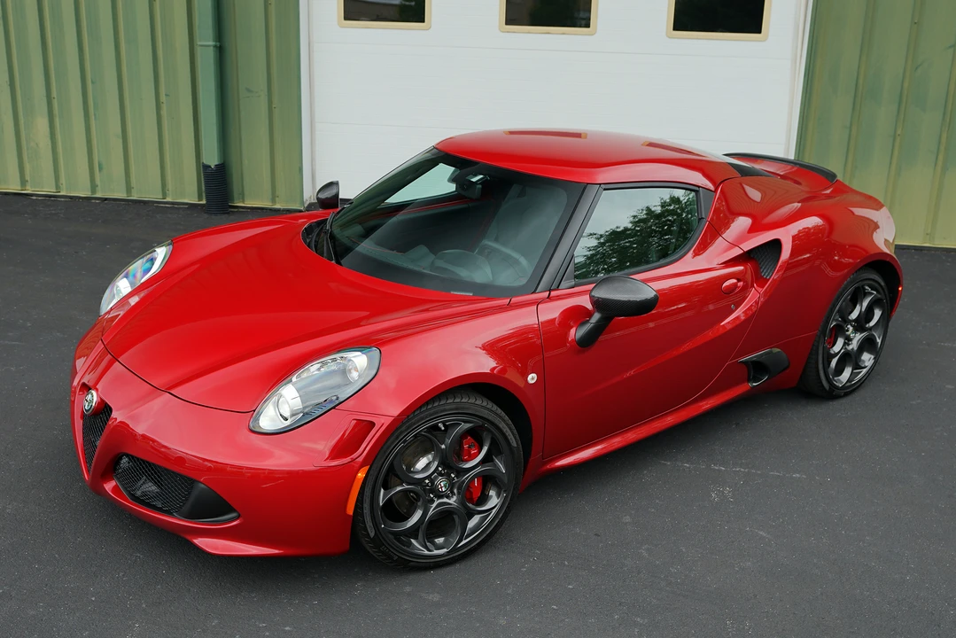 2015 Alfa Romeo 4C Coupe - Image 12 of 31