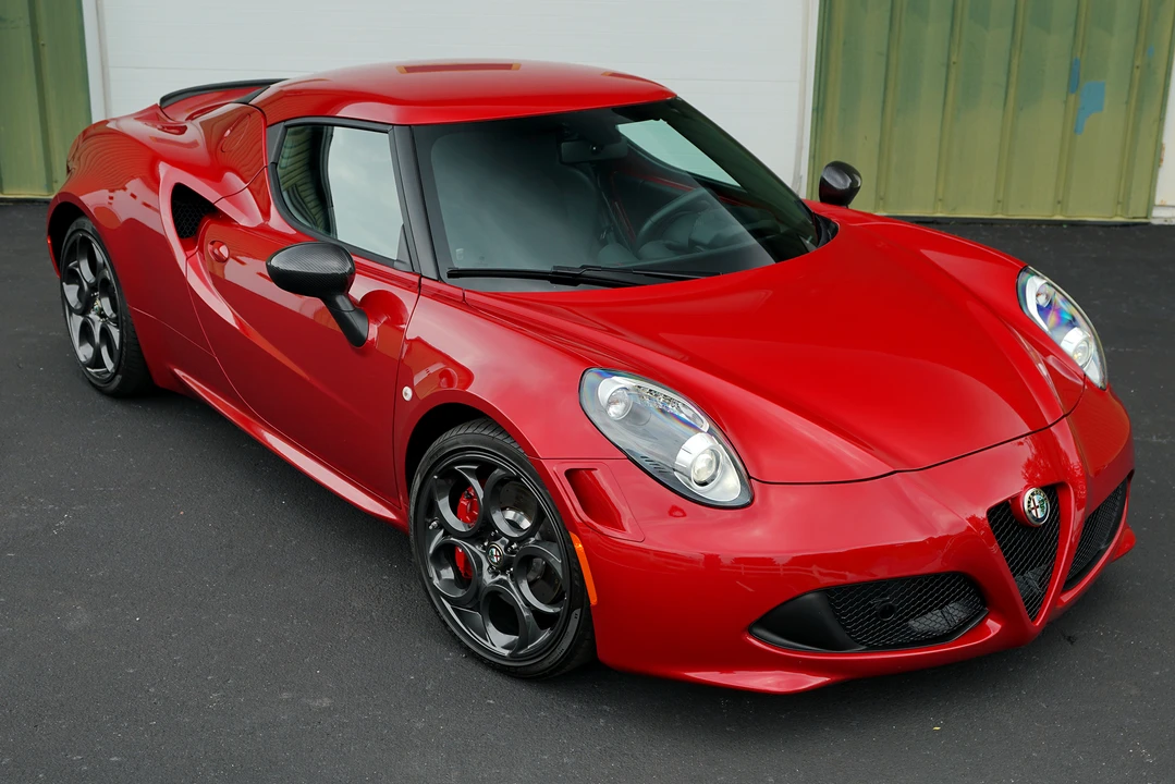 2015 Alfa Romeo 4C Coupe - Image 3 of 31