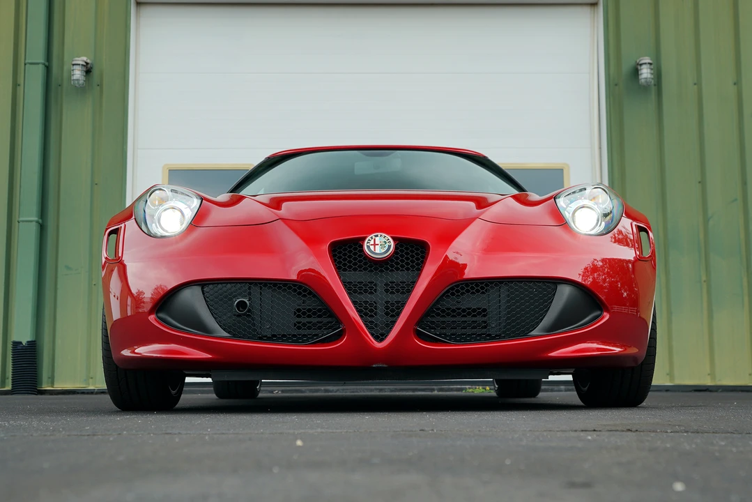 2015 Alfa Romeo 4C Coupe - Image 4 of 31