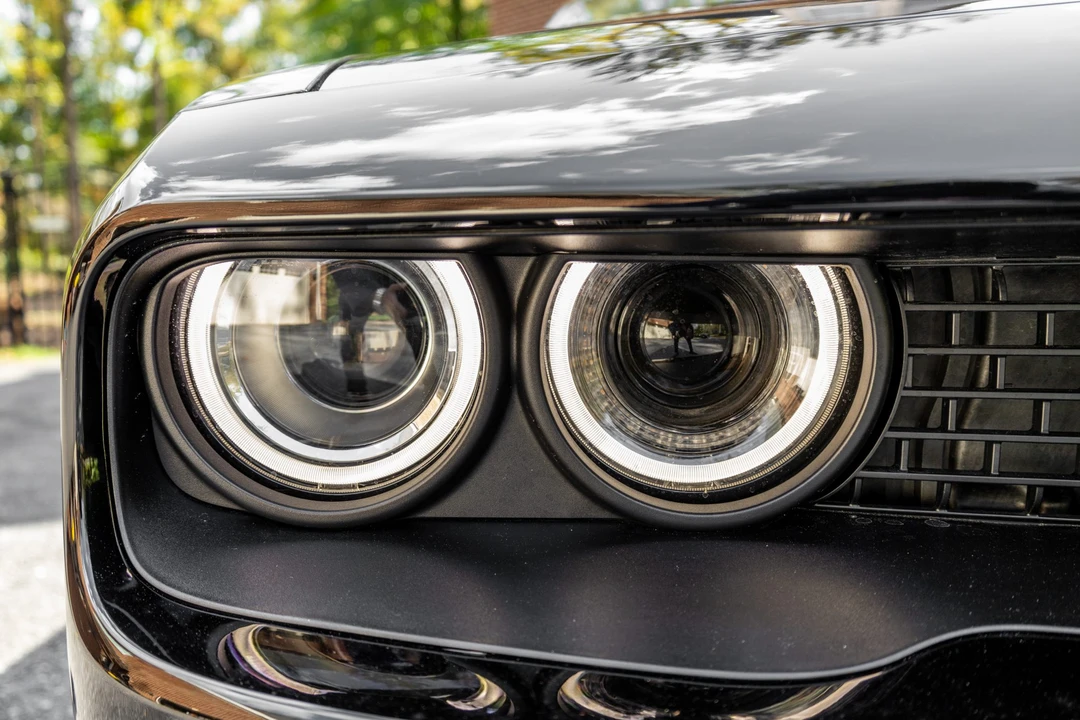 2015 Dodge Challenger SRT Hellcat 3rd Gen - Image 13 of 31