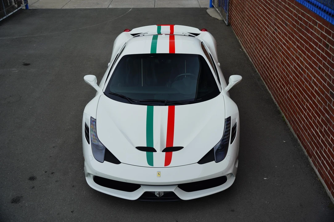 2015 Ferrari 458 Speciale - Image 10 of 31