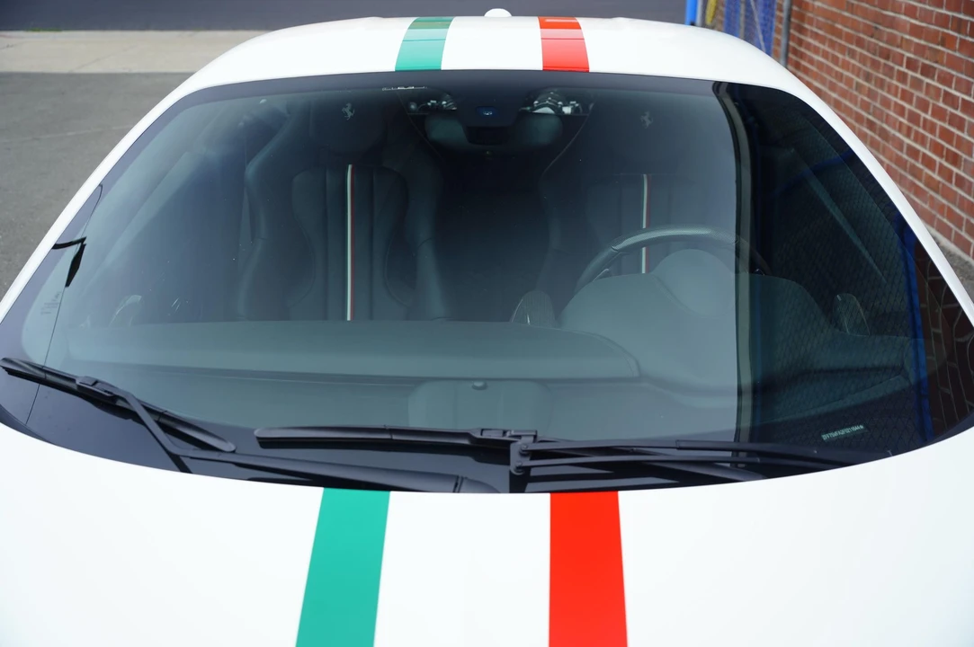 2015 Ferrari 458 Speciale - Image 27 of 31