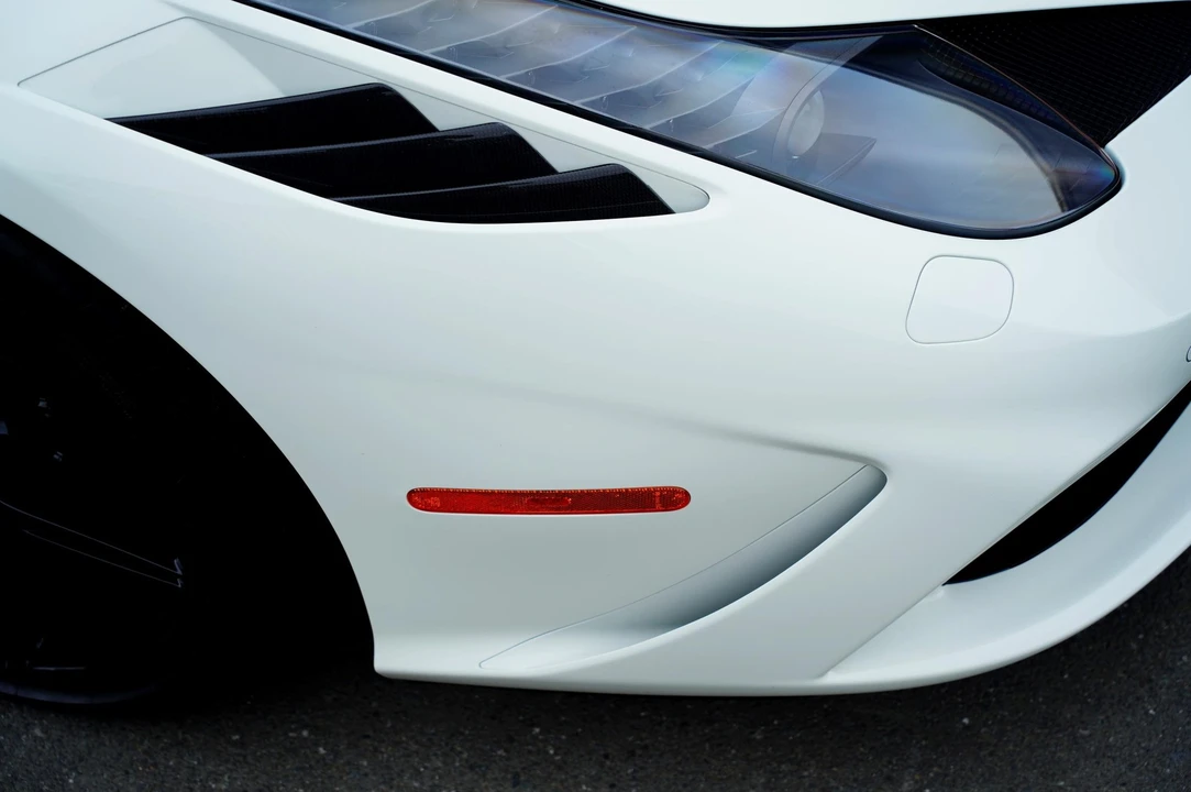 2015 Ferrari 458 Speciale - Image 23 of 31