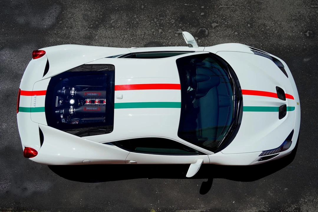 2015 Ferrari 458 Speciale - Image 18 of 31