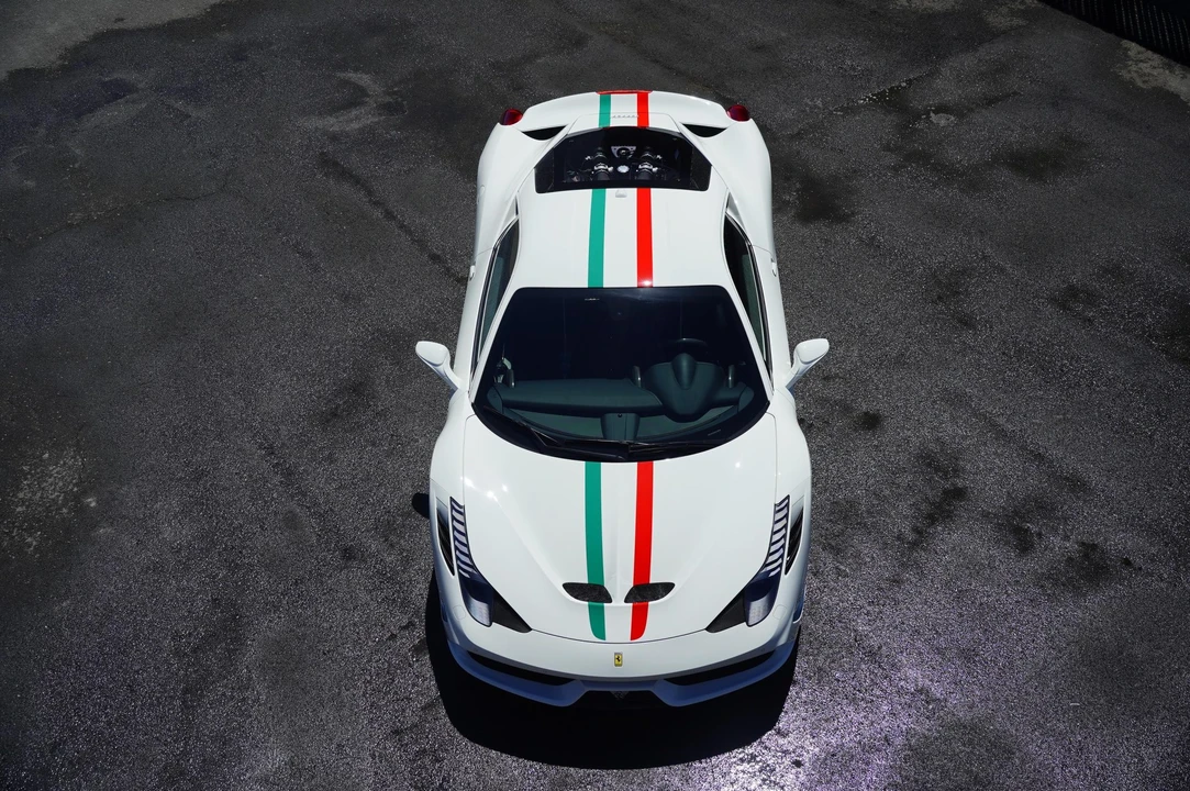 2015 Ferrari 458 Speciale - Image 20 of 31