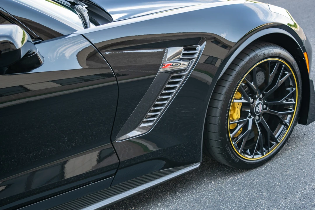 2016 Chevrolet Corvette C7 Z06 - Image 25 of 31