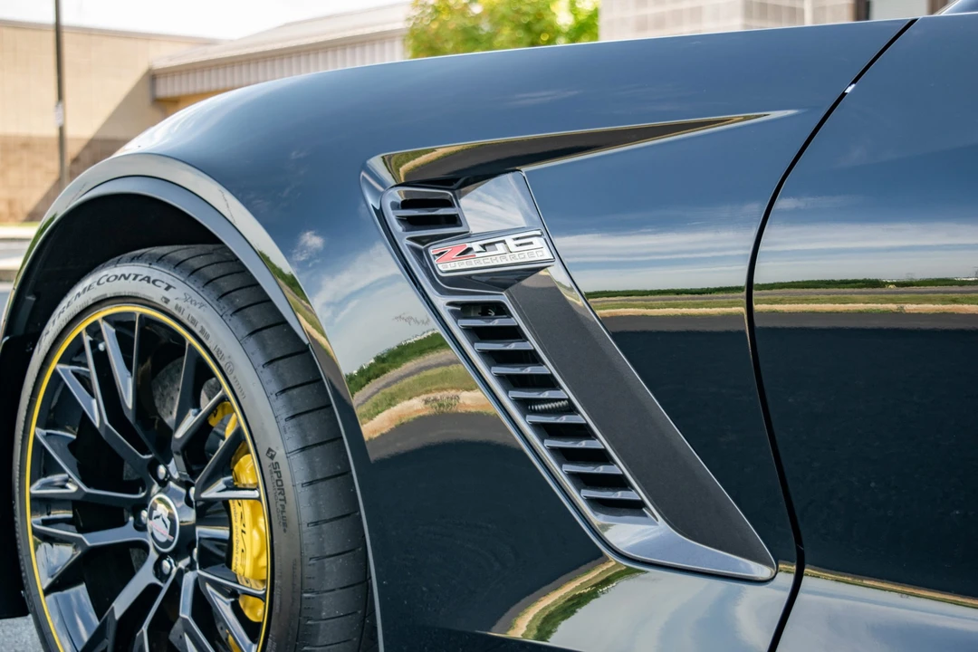 2016 Chevrolet Corvette C7 Z06 - Image 12 of 31