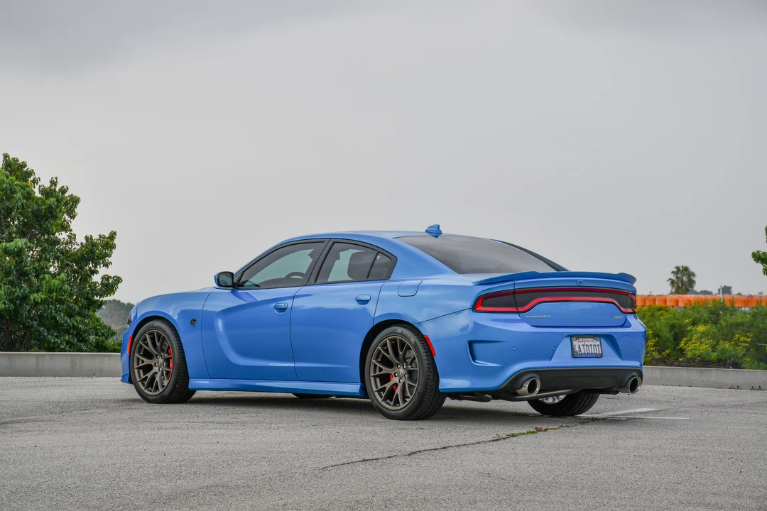 2016 Dodge Charger SRT Hellcat 7th Gen - Image 8 of 31