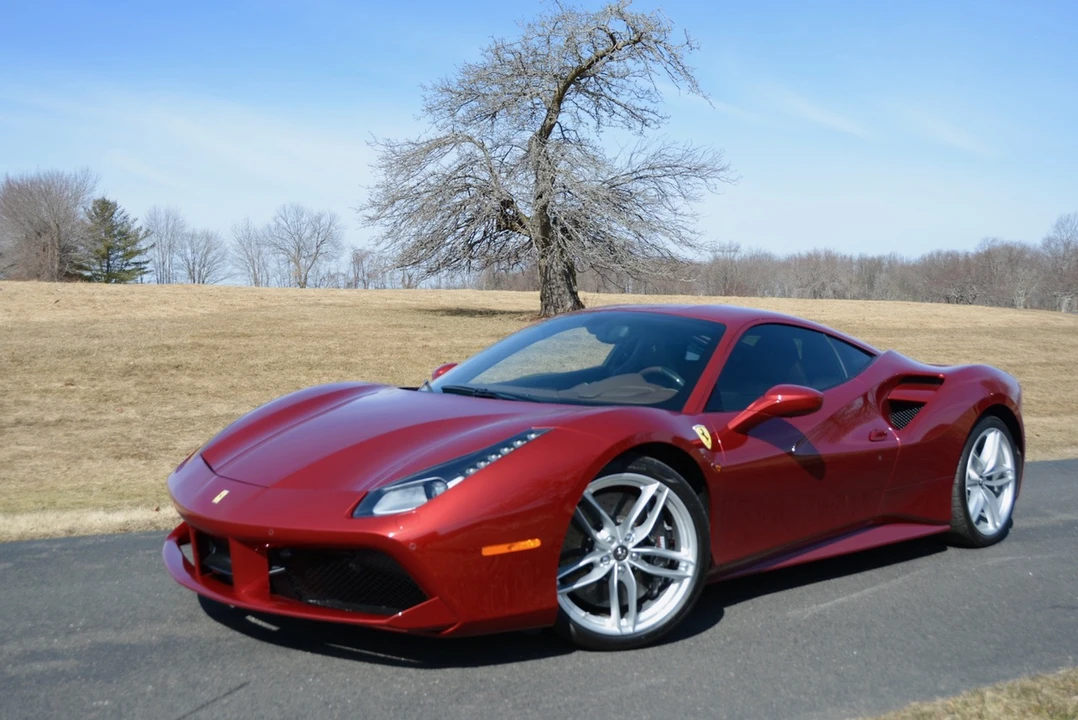 2017 Ferrari 488 GTB - Image 30 of 31