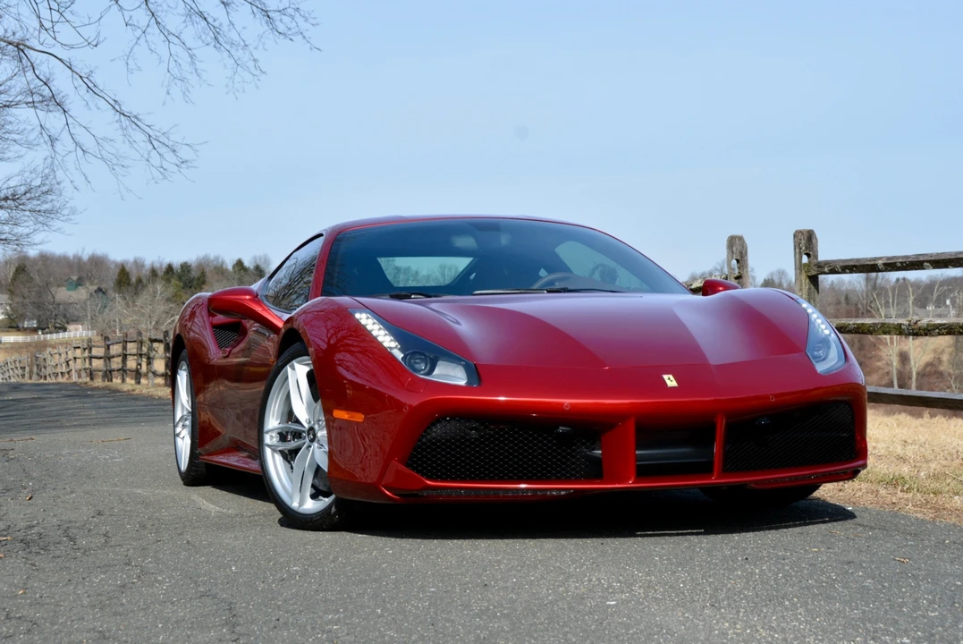 2017 Ferrari 488 GTB - Image 13 of 31