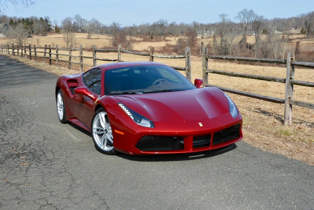 2017 Ferrari 488 GTB - Image 8 of 31