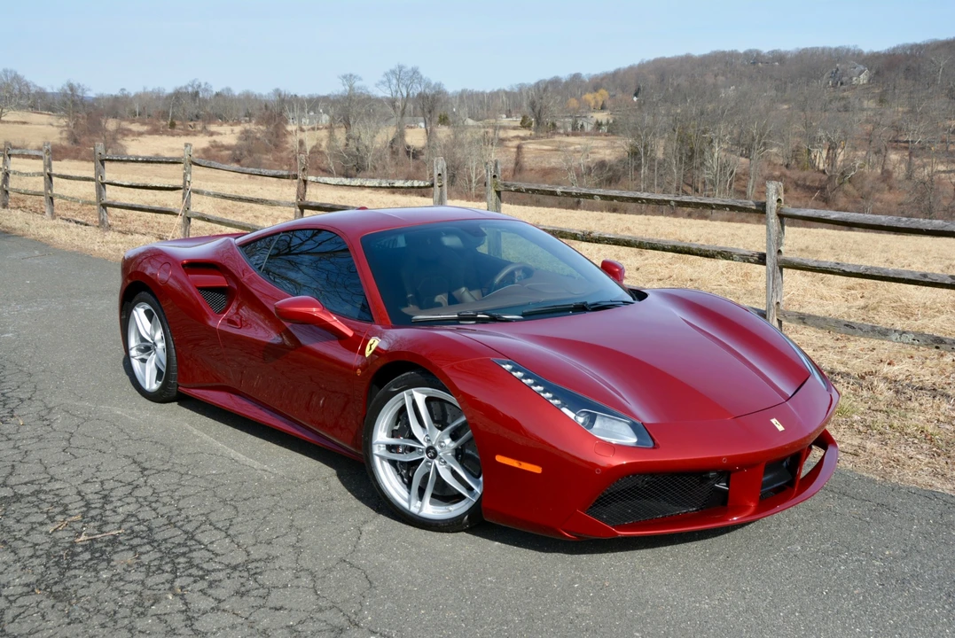 2017 Ferrari 488 GTB - Image 6 of 31