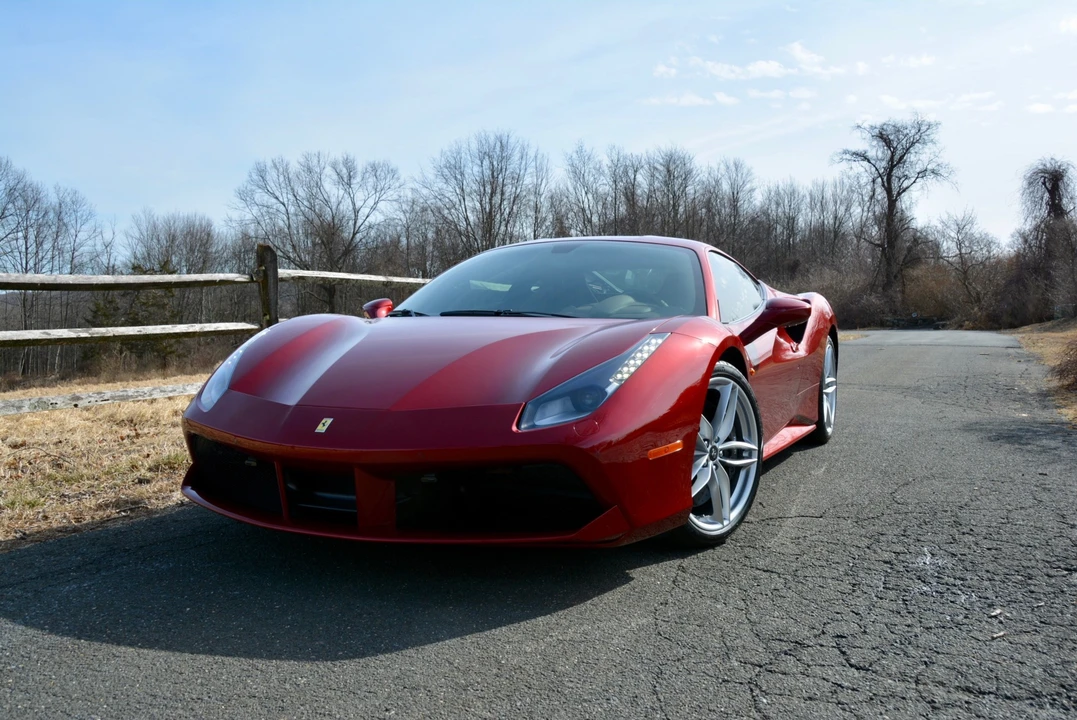 2017 Ferrari 488 GTB - Image 23 of 31