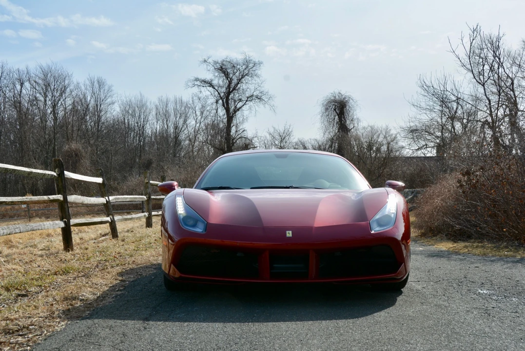 2017 Ferrari 488 GTB - Image 18 of 31