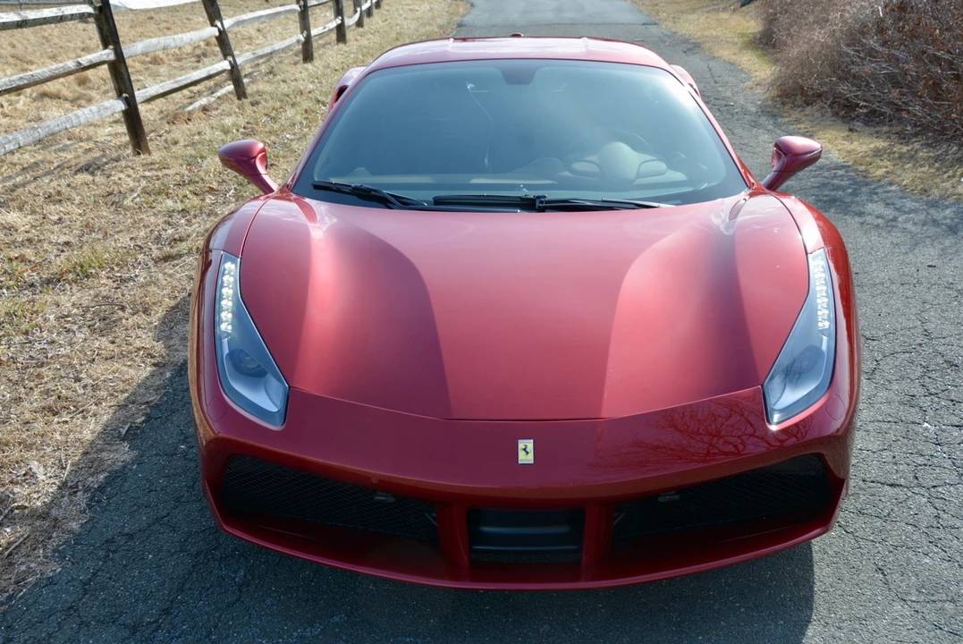 2017 Ferrari 488 GTB - Image 22 of 31