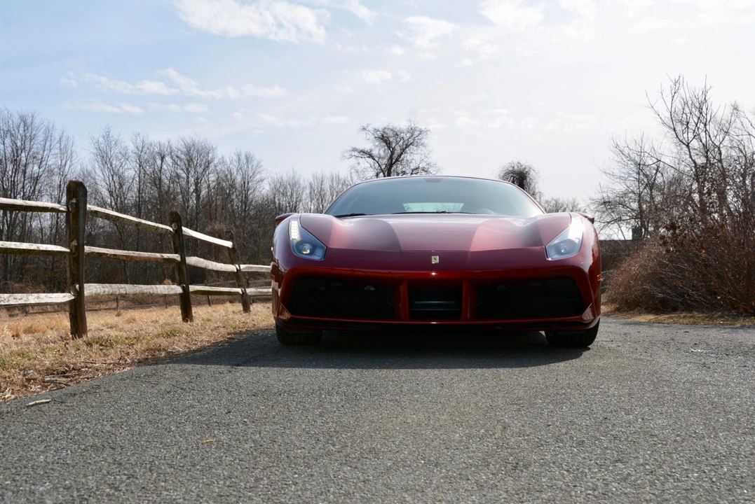 2017 Ferrari 488 GTB - Image 21 of 31