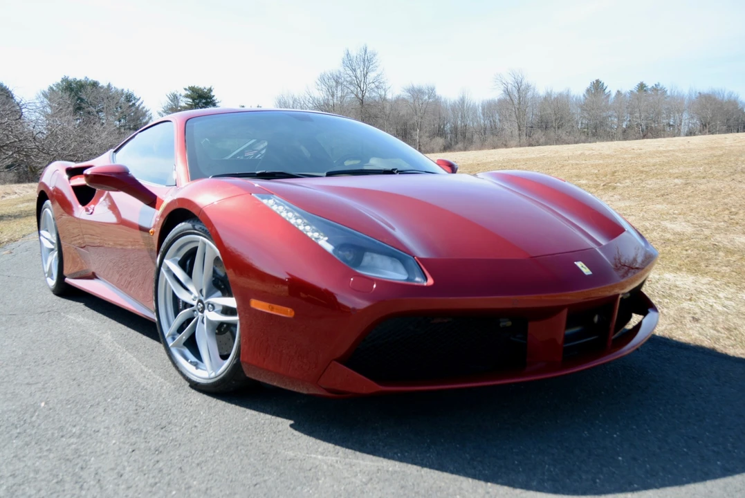 2017 Ferrari 488 GTB - Image 11 of 31