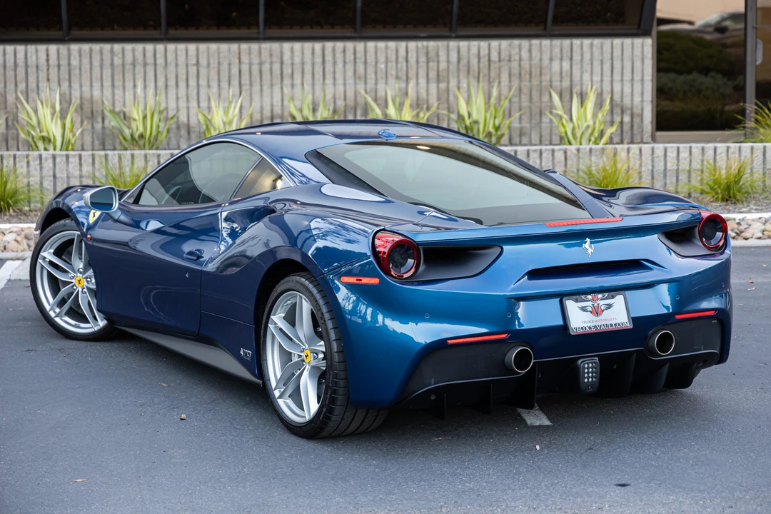 2018 Ferrari 488 GTB - Image 7 of 31