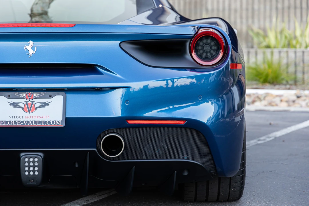 2018 Ferrari 488 GTB - Image 20 of 31