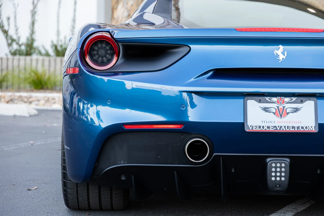 2018 Ferrari 488 GTB - Image 21 of 31