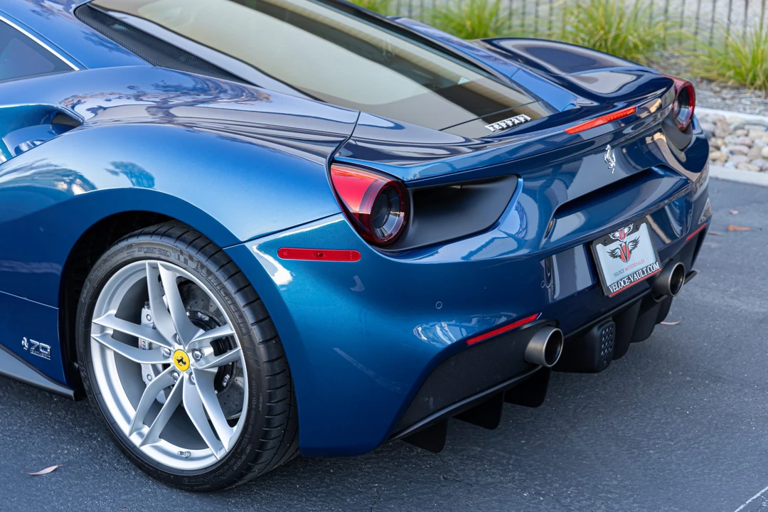 2018 Ferrari 488 GTB - Image 22 of 31