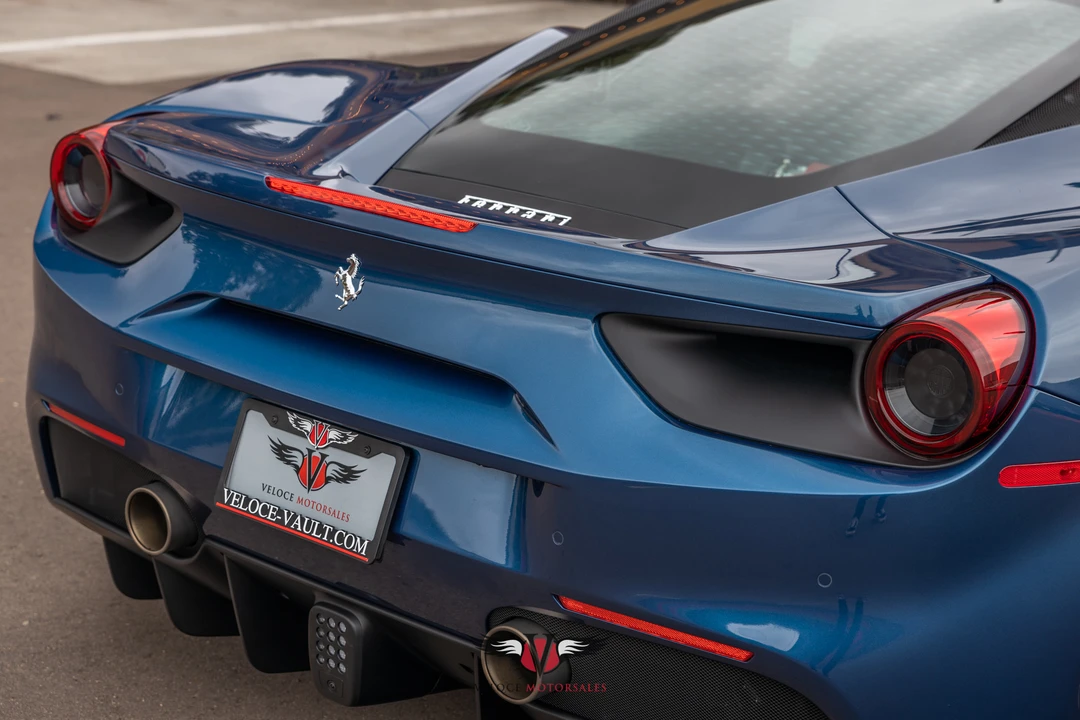 2018 Ferrari 488 GTB - Image 19 of 31