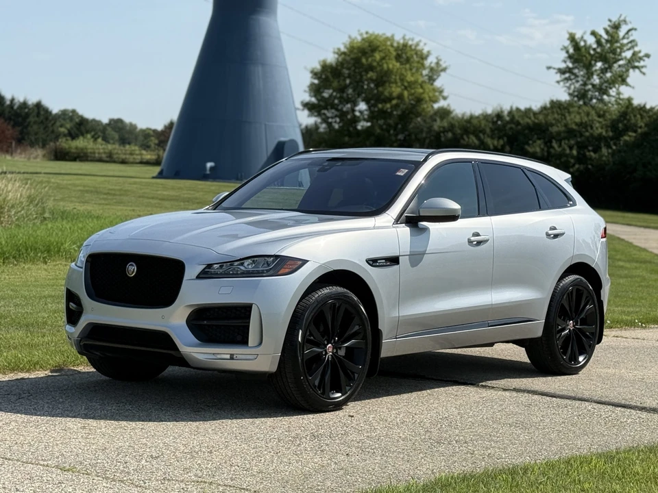 2018 Jaguar F-Pace - Image 6 of 31