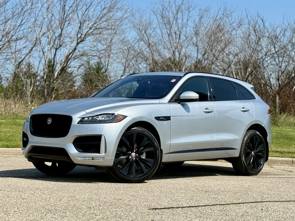 2018 Jaguar F-Pace - Image 3 of 31