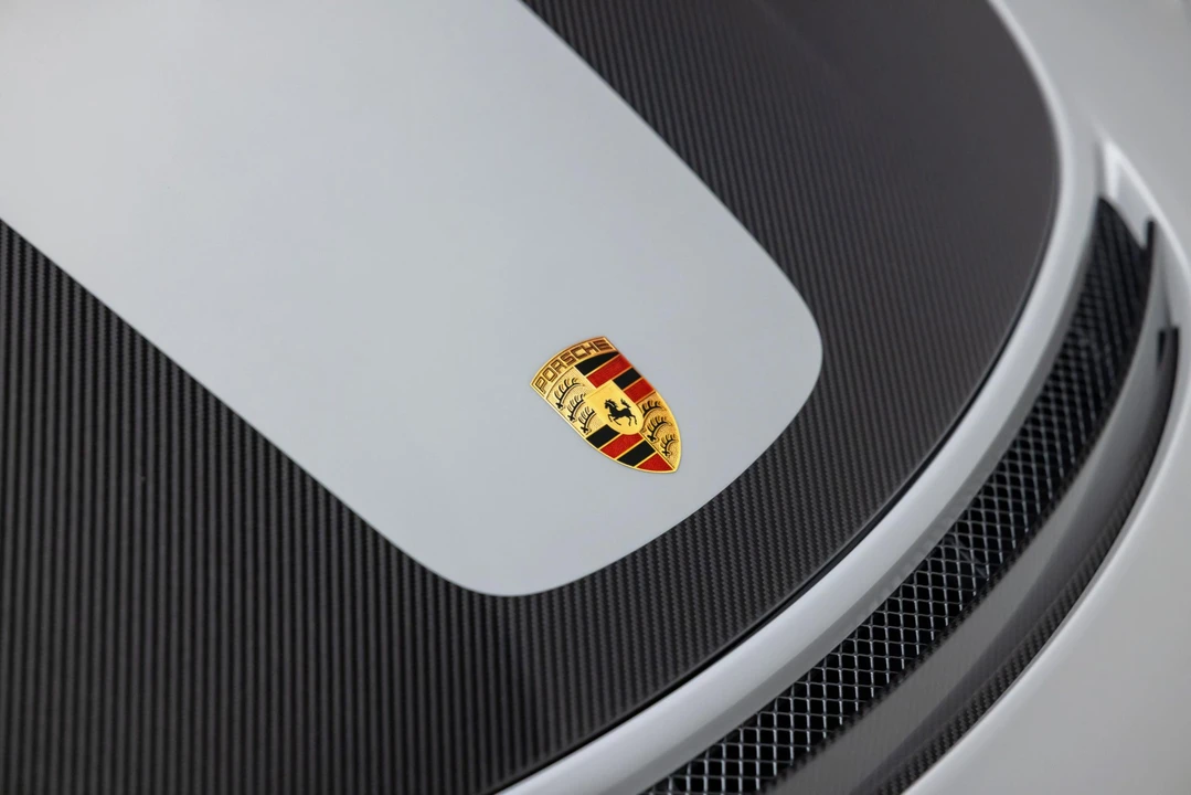 2018 Porsche 991 GT2 RS - Image 21 of 31