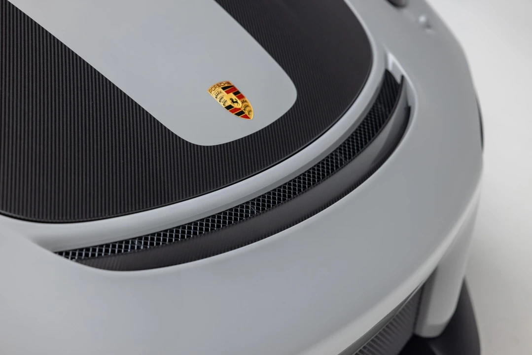 2018 Porsche 991 GT2 RS - Image 22 of 31