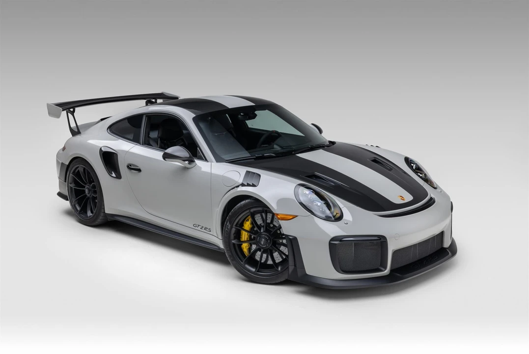 2018 Porsche 991 GT2 RS - Image 7 of 31