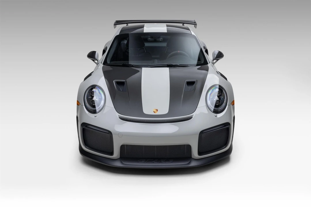 2018 Porsche 991 GT2 RS - Image 6 of 31