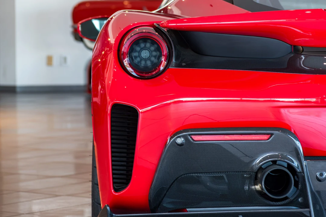 2019 Ferrari 488 Pista - Image 18 of 31
