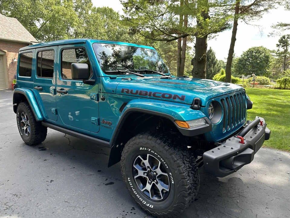 2019 Jeep JL Wrangler - Image 11 of 31