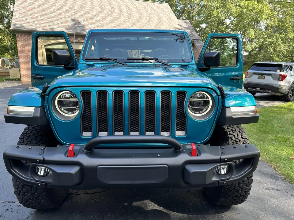 2019 Jeep JL Wrangler - Image 5 of 31