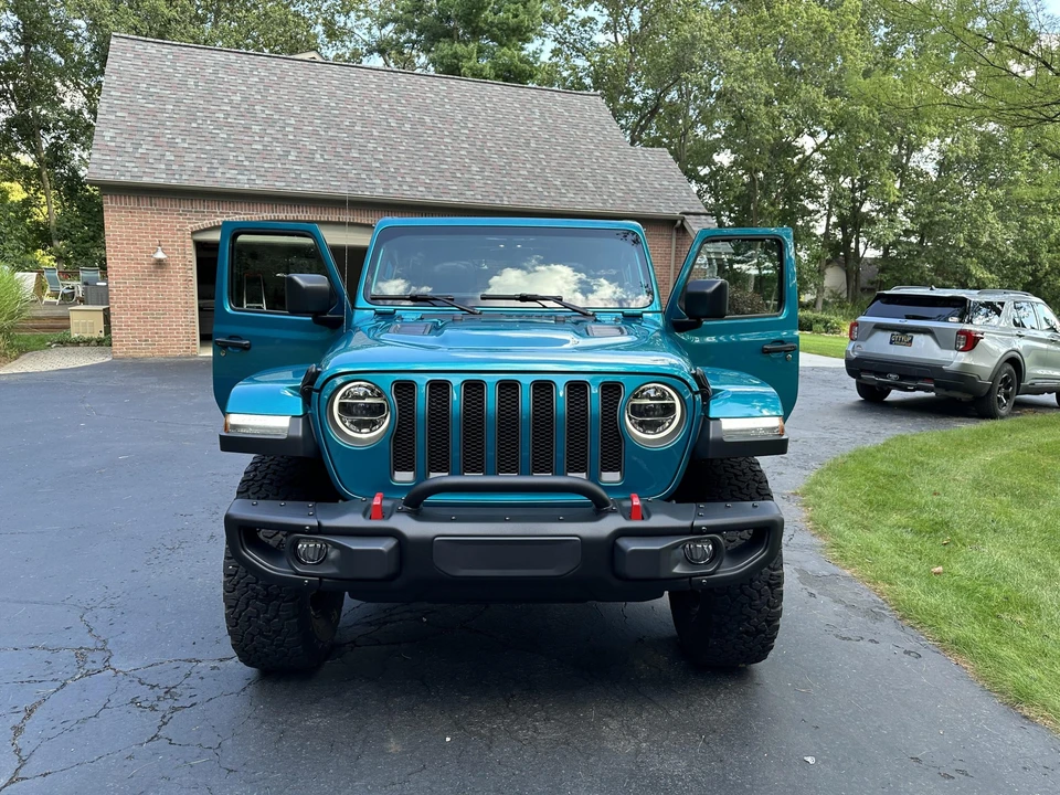 2019 Jeep JL Wrangler - Image 4 of 31