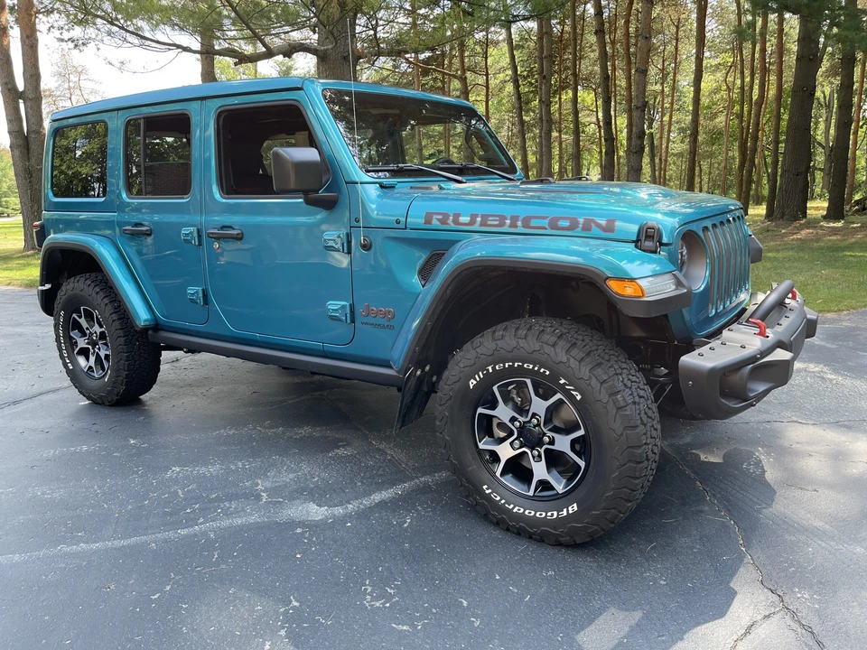 2019 Jeep JL Wrangler - Image 10 of 31