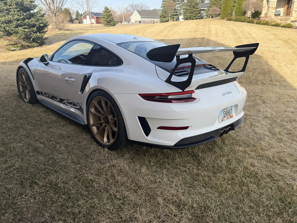 2019 Porsche 991 GT3 RS - Image 17 of 31