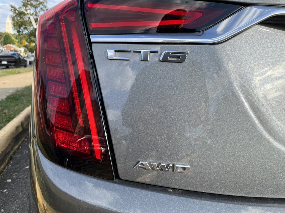 2020 Cadillac CT6 - Image 26 of 31