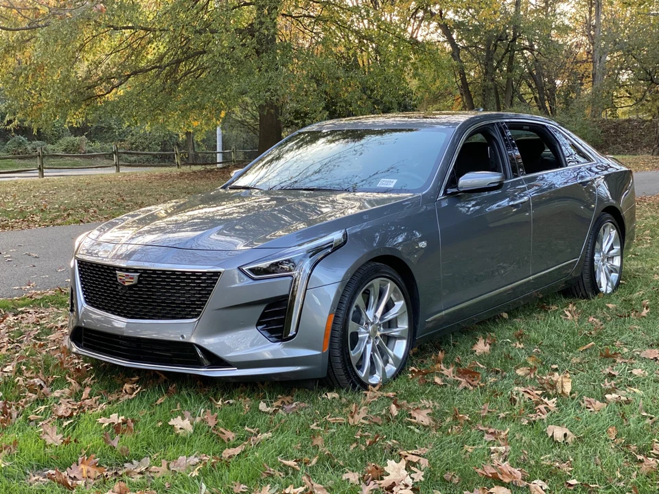 2020 Cadillac CT6 - Image 2 of 31