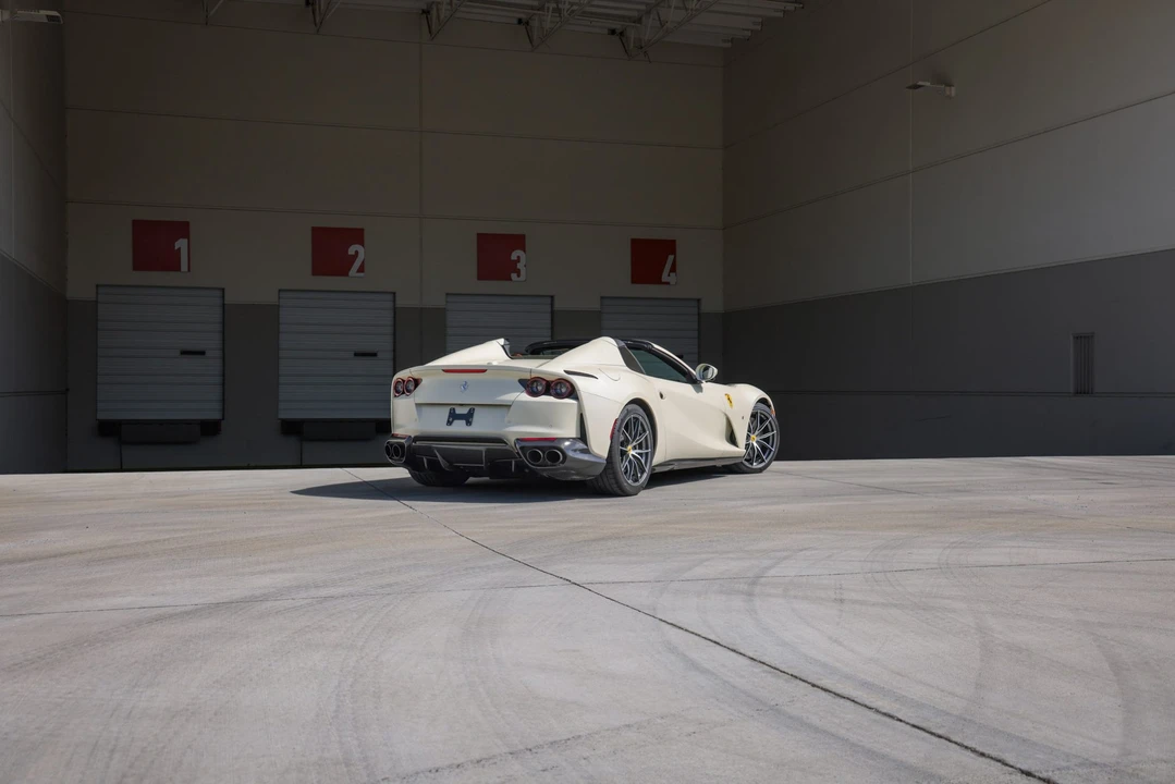 2023 Ferrari 812 GTS - Image 24 of 31
