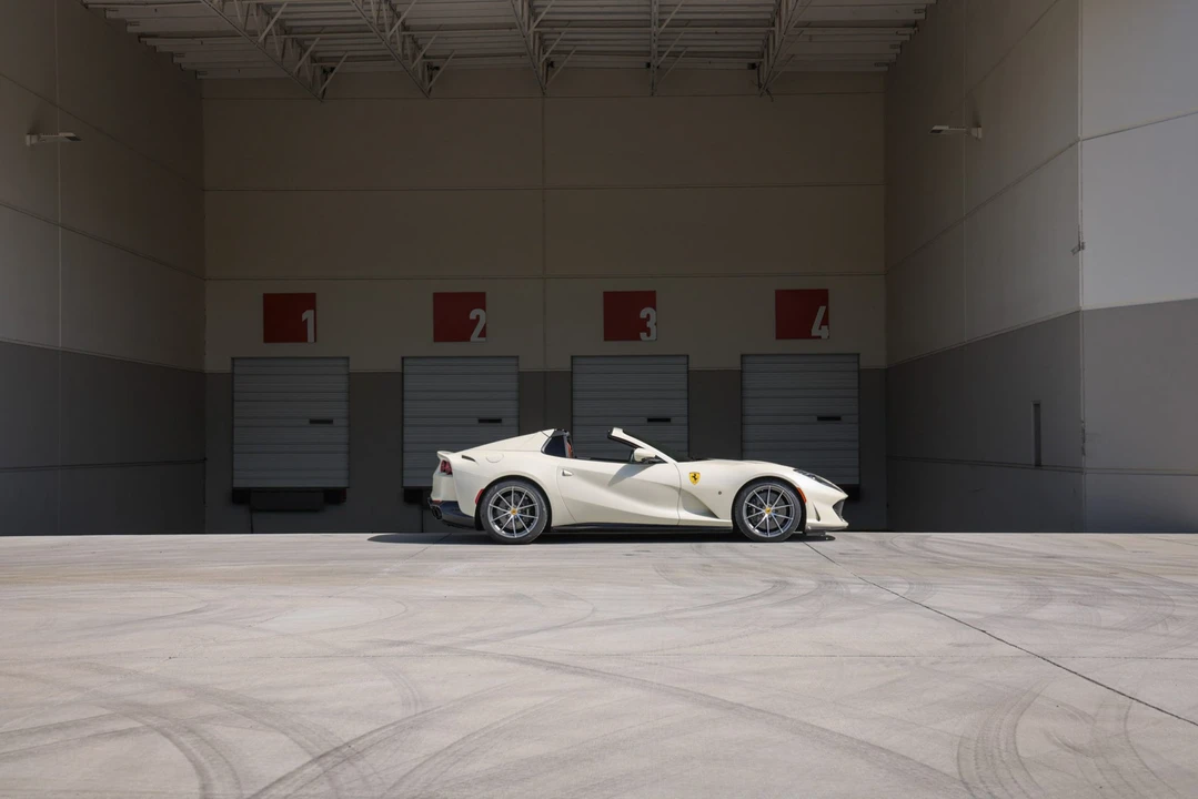 2023 Ferrari 812 GTS - Image 28 of 31