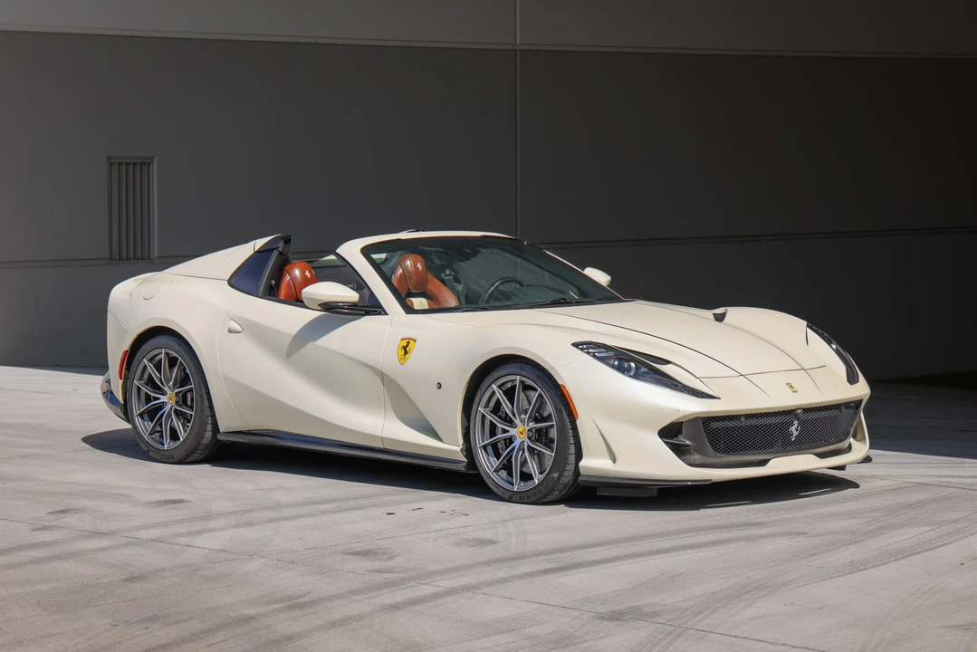 2023 Ferrari 812 GTS - Image 30 of 31