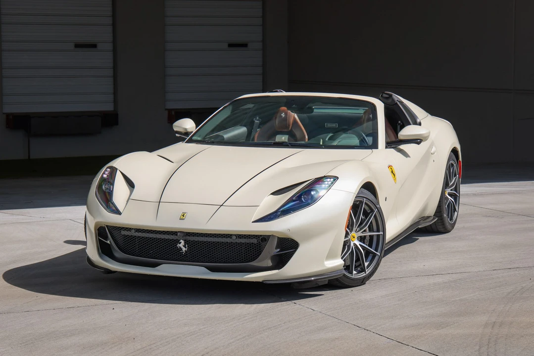 2023 Ferrari 812 GTS - Image 9 of 31