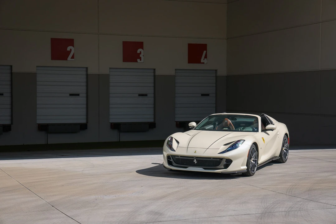 2023 Ferrari 812 GTS - Image 3 of 31
