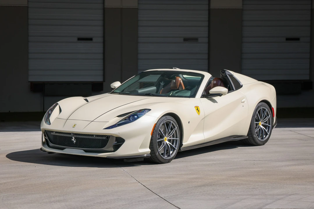 2023 Ferrari 812 GTS - Image 10 of 31